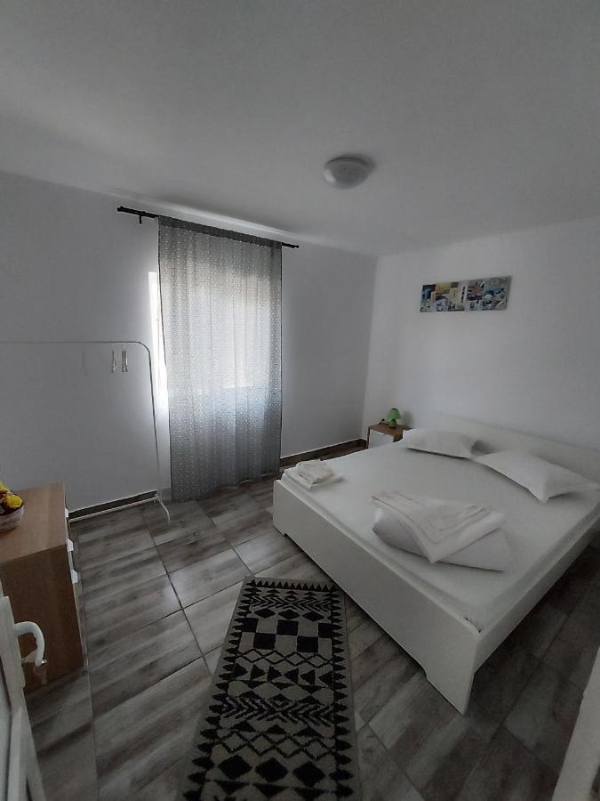 Aparthotel Casa Dada Două Mai Exterior foto